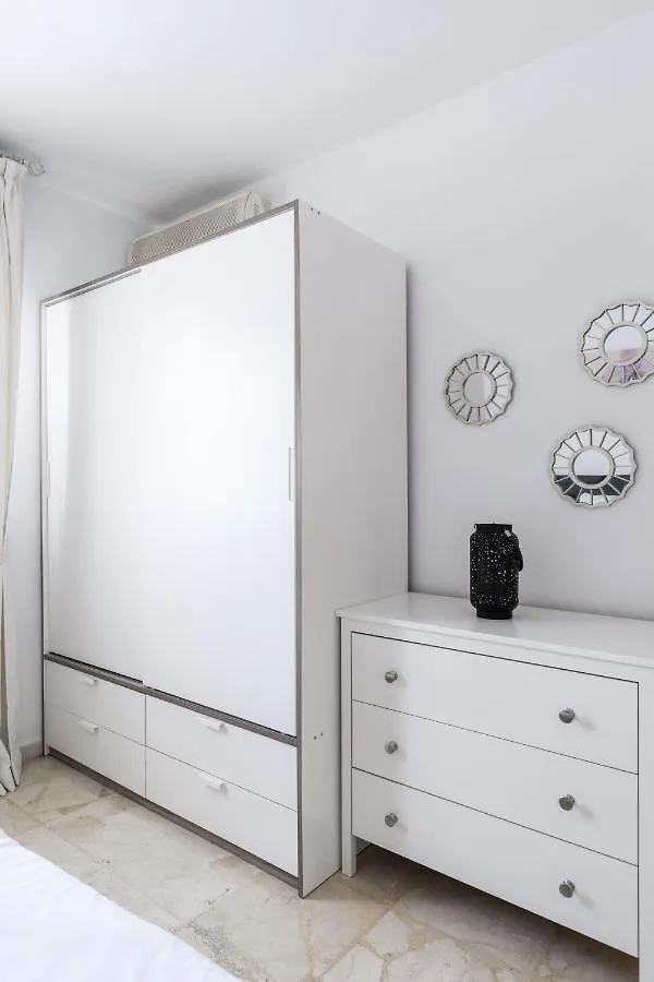 Apartmán Holi-Rent Procurador Sevilla